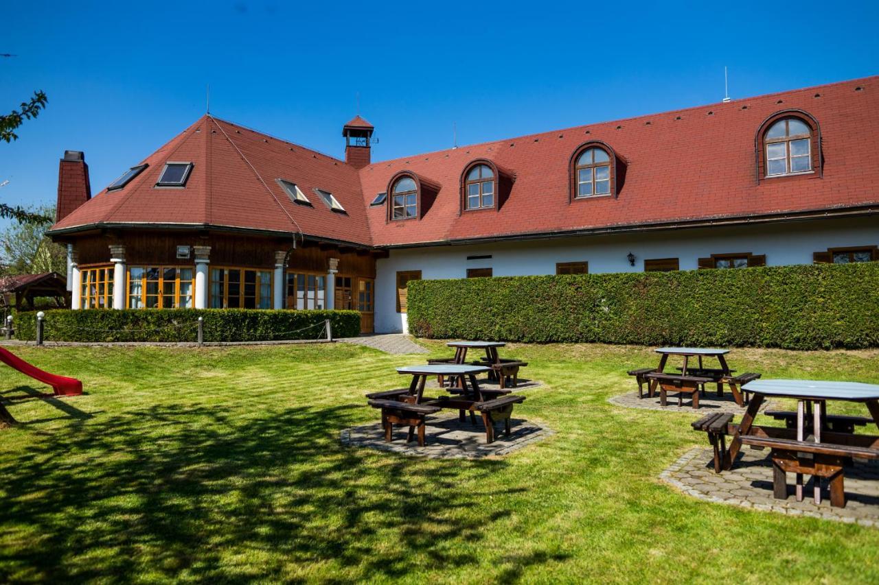 Penzion Terasa, Bed & Breakfast Velké Losiny Екстериор снимка
